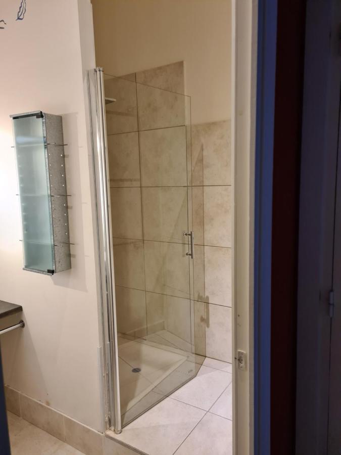 Suite Independante Avec 1 Chambre Et 1 Bureau Montpellier Buitenkant foto